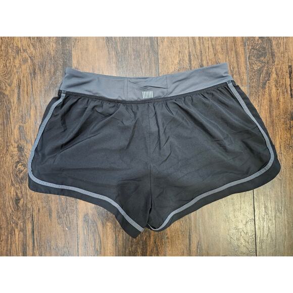 Victoria Secret Biker Shorts Size Medium Gray Black - Picture 2 of 3
